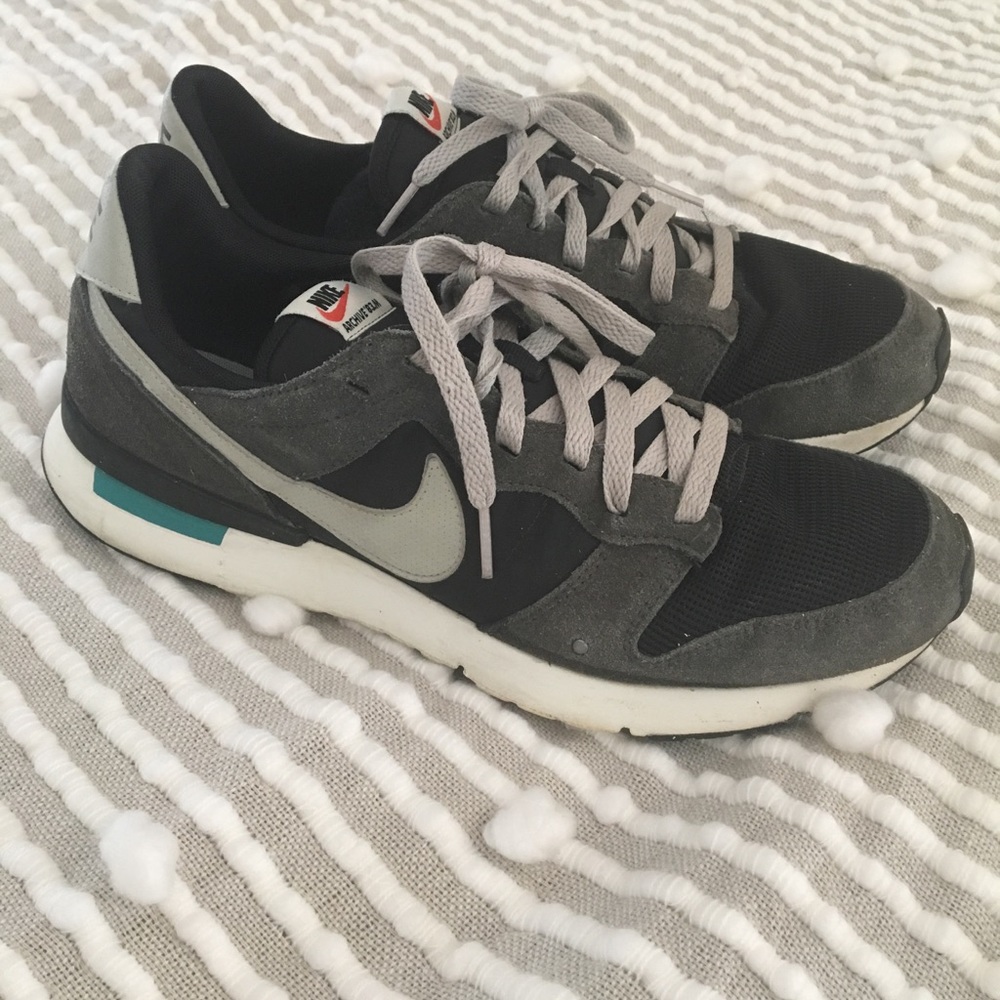 Men’s Nike ARCHIVE’83.M